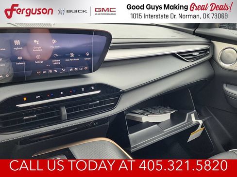 New 2026 Buick Enclave Avenir w/ Super Cruise Package AWD/4WD image 36