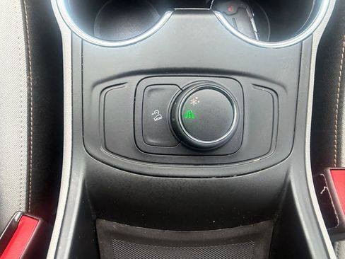 Used 2018 GMC Terrain SLE FWD image 29