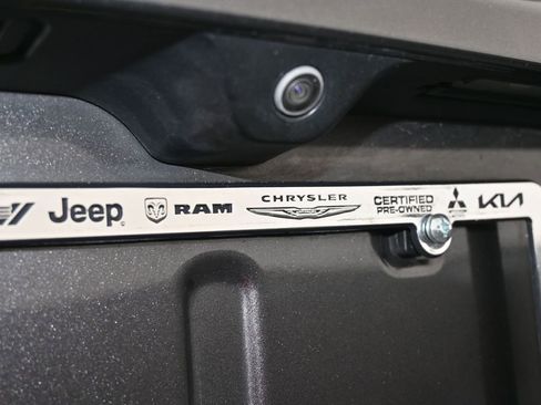 Used 2021 Jeep Compass Latitude image 29