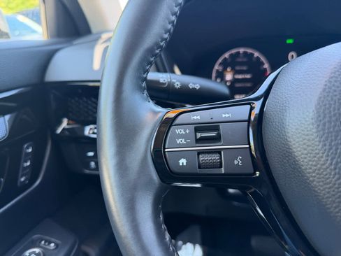 Used 2024 Honda CR-V EX-L image 21