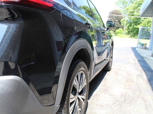 Used 2021 Nissan Rogue SV AWD/4WD image 14