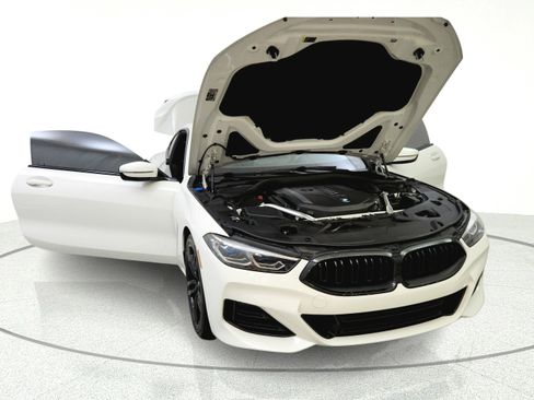 Used 2023 BMW 840i Coupe RWD image 9