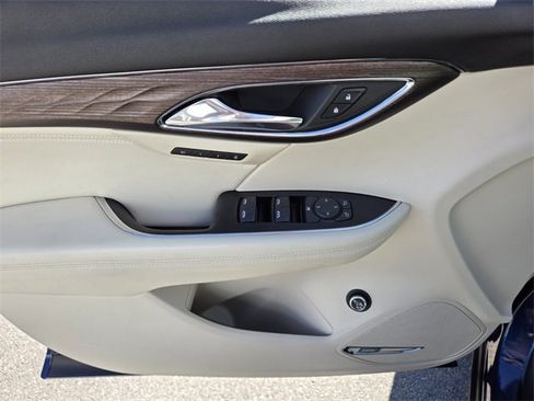 Certified 2023 Buick Envision Avenir image 17