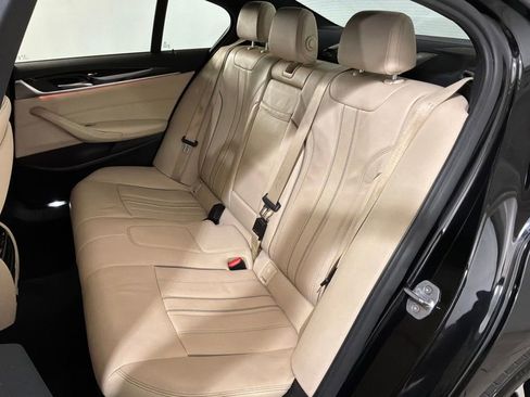 Used 2019 BMW 530i xDrive w/ Convenience Package AWD/4WD image 18