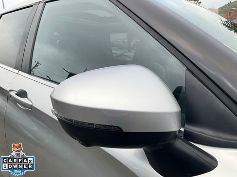 Used 2024 Mitsubishi Outlander SE image 88