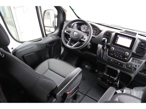 New 2026 RAM ProMaster 2500 w/ Premium Convenience Group image 14