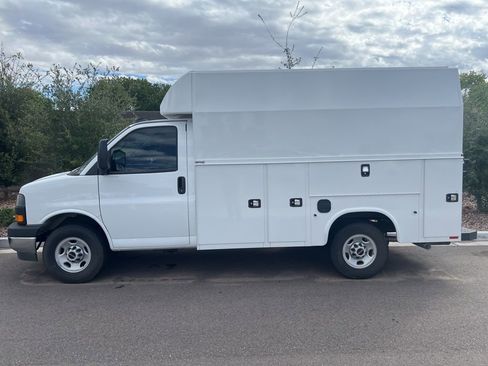 New 2025 GMC Savana 3500 w/ Power Convenience Package image 2