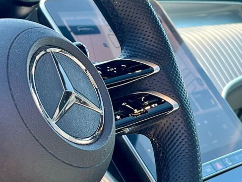 Used 2023 Mercedes-Benz GLC 300 4MATIC image 14