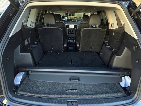 Used 2023 Volkswagen Atlas SEL AWD/4WD image 26