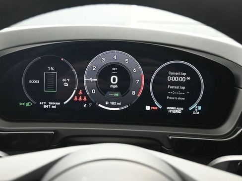 New 2025 Porsche Cayenne S image 19