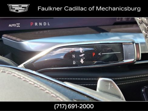 New 2025 Cadillac Escalade ESV Sport Platinum w/ LPO, ONYX Package AWD/4WD image 21