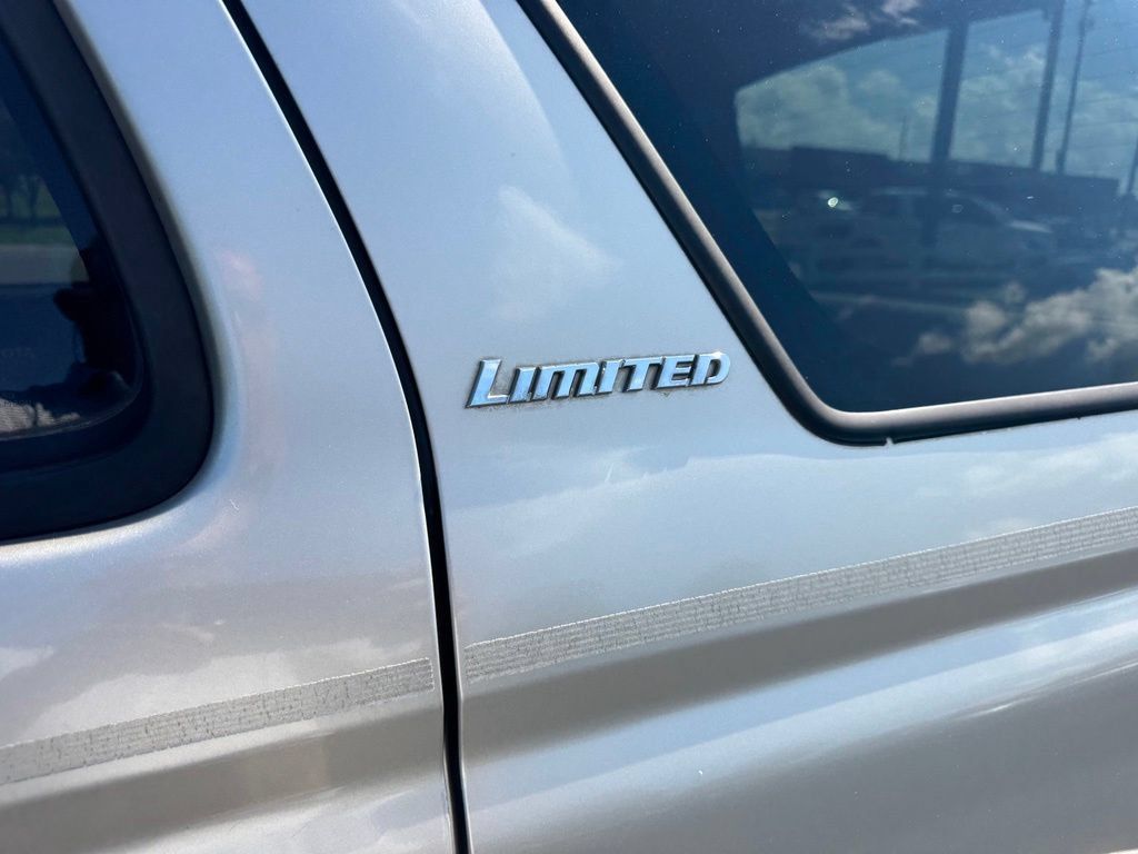 Used 2002 Toyota 4Runner Limited RWD image 9