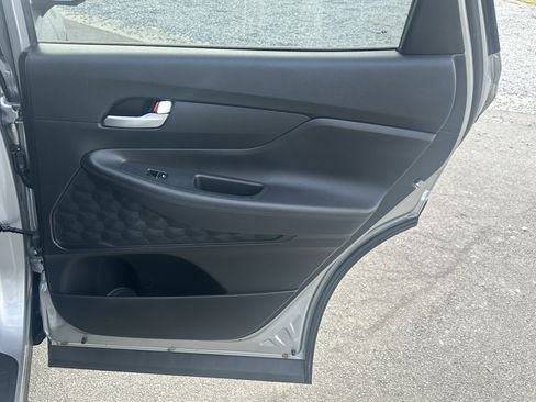 Used 2023 Hyundai Santa Fe SEL image 18