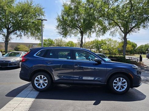 Used 2024 Honda CR-V LX image 4