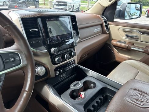 Used 2020 RAM 1500 Laramie AWD/4WD image 50