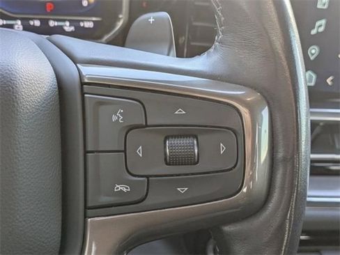 Used 2023 Chevrolet Silverado 1500 High Country w/ Technology Package image 32