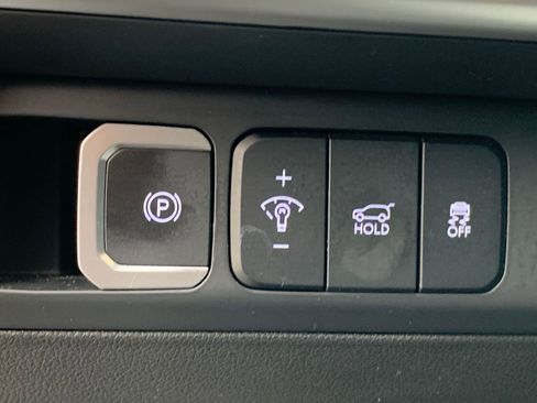 Used 2025 Hyundai Santa Fe SEL image 23