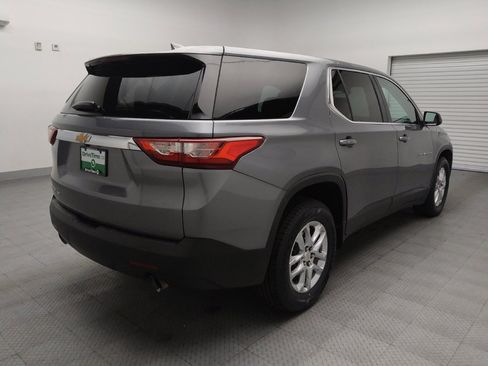 Used 2021 Chevrolet Traverse LS w/ LPO, Floor Liner Package AWD/4WD image 9