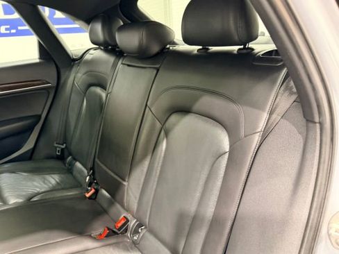 Used 2018 Audi Q3 2.0T Premium Plus w/ Premium Plus Package AWD/4WD image 21