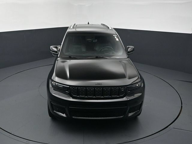 Used 2023 Jeep Grand Cherokee L Summit AWD/4WD image 13
