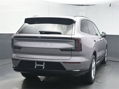 New 2026 Volvo EX90 Plus image 7