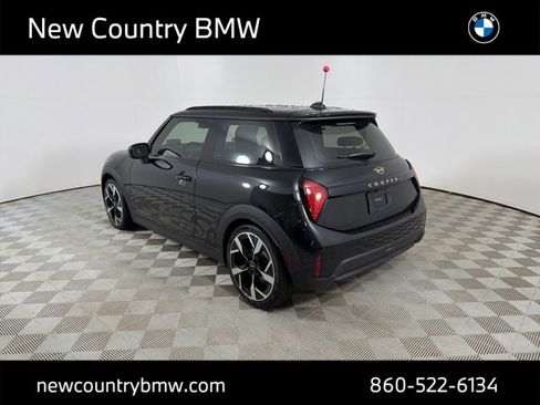 Certified 2025 MINI Cooper S image 5