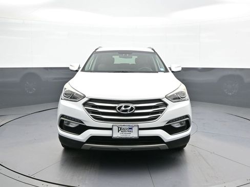 Used 2018 Hyundai Santa Fe Sport 2.0T image 2