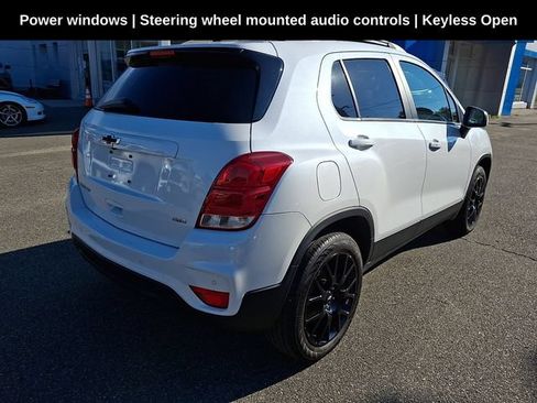 Used 2022 Chevrolet Trax LT w/ Driver Confidence Package AWD/4WD image 10