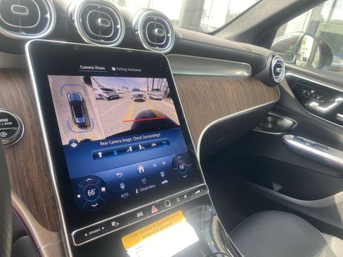 New 2025 Mercedes-Benz GLC 300 4MATIC image 7