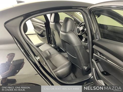 Used 2020 MAZDA MAZDA3 AWD Sedan w/ Premium Package image 16