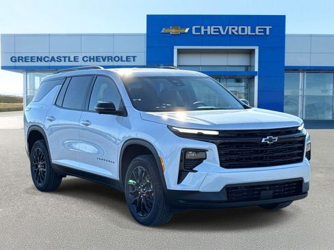 New 2026 Chevrolet Traverse LT image 1
