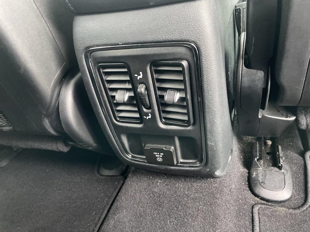 Used 2019 Jeep Grand Cherokee Altitude AWD/4WD image 25