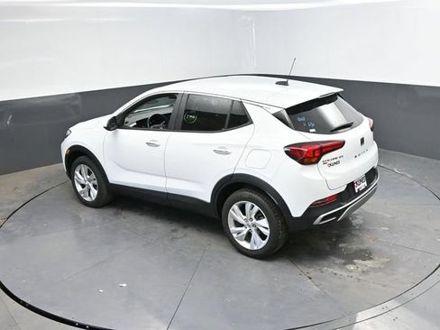 Used 2025 Buick Encore GX Preferred AWD/4WD image 40