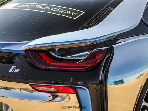 Used 2016 BMW i8 image 52
