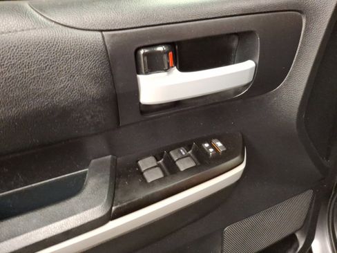 Used 2019 Toyota Tundra SR5 image 14
