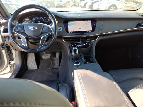 Used 2019 Cadillac CT6 Luxury w/ Driver Awareness Package image 13