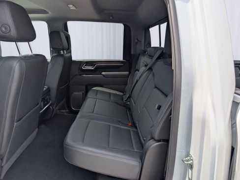 Certified 2025 GMC Sierra 2500 Denali w/ Denali Reserve Package AWD/4WD image 14