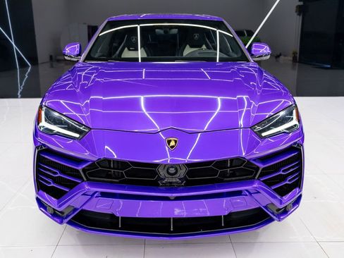 Used 2022 Lamborghini Urus AWD/4WD image 8