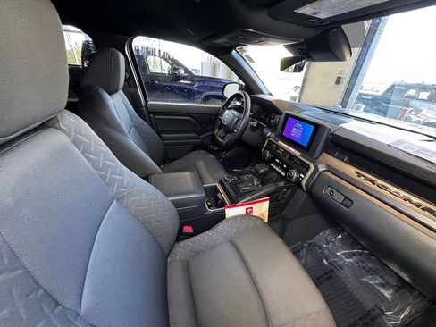 Certified 2025 Toyota Tacoma SR5 image 53