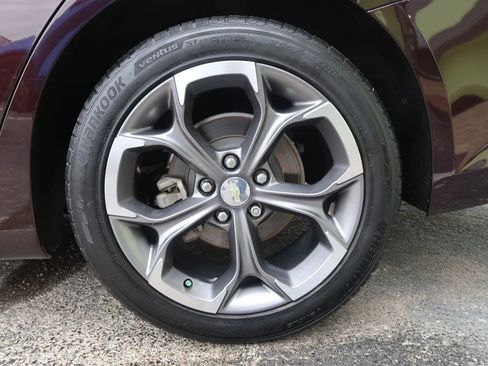 Used 2020 Chevrolet Malibu LT image 52