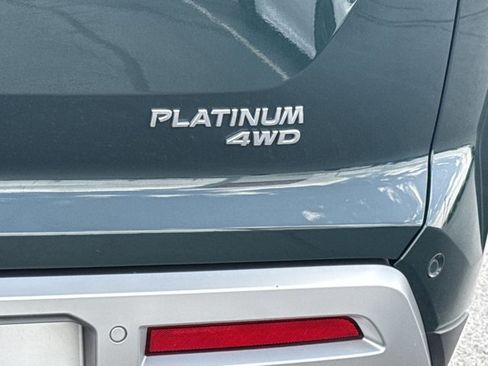 Certified 2025 Nissan Pathfinder Platinum AWD/4WD image 11