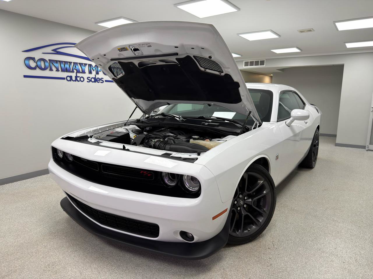 Used 2021 Dodge Challenger R/T Scat Pack RWD image 33