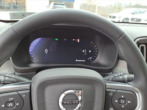 New 2026 Volvo XC40 B5 Ultra w/ Climate Package image 17