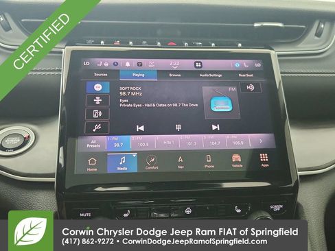 Used 2023 Jeep Grand Cherokee L Limited w/ Black Appearance Package AWD/4WD image 24