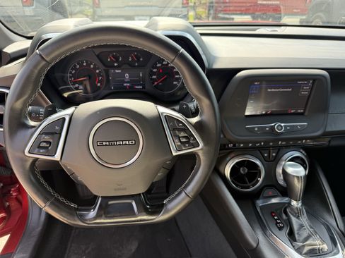 Used 2022 Chevrolet Camaro LT RWD image 14