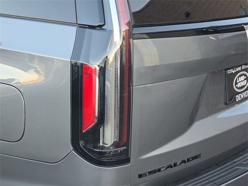 Used 2021 Cadillac Escalade Sport Platinum w/ LPO, ONYX Package image 38