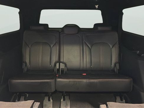 Certified 2024 Ford Expedition Max Limited AWD/4WD image 20