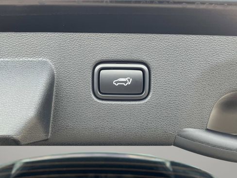 Used 2024 Kia Sportage SX FWD image 14