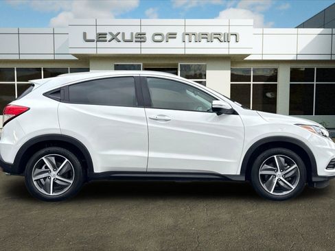Used 2021 Honda HR-V EX-L image 7