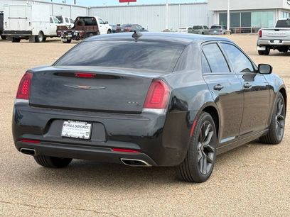 Used 2022 Chrysler 300 S
